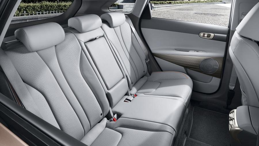 Интерьер Hyundai NEXO 2018 года  (NA) (фото 69 из 83)